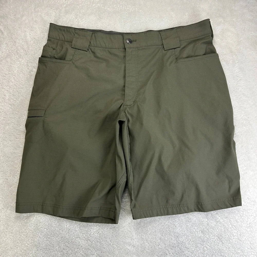 Duluth Trading Co. Flex Dry on the Fly Utility Shorts Mens 40 Olive Green Hiking